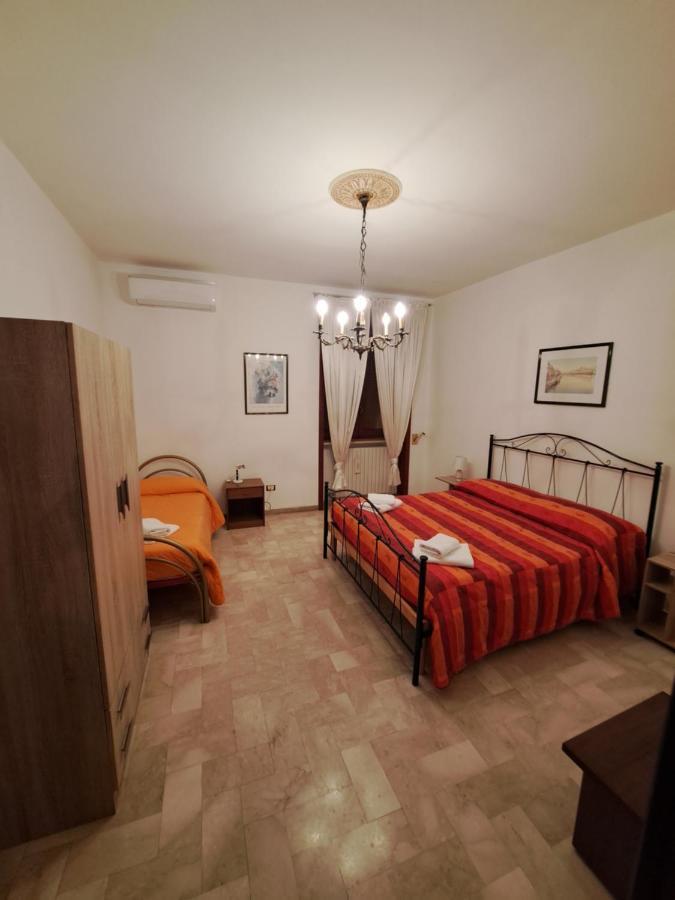 Casa Vacanza Pietro E Nina Lecce Buitenkant foto