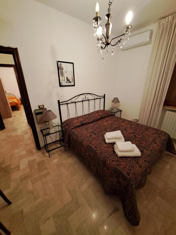 Casa Vacanza Pietro E Nina Lecce Buitenkant foto